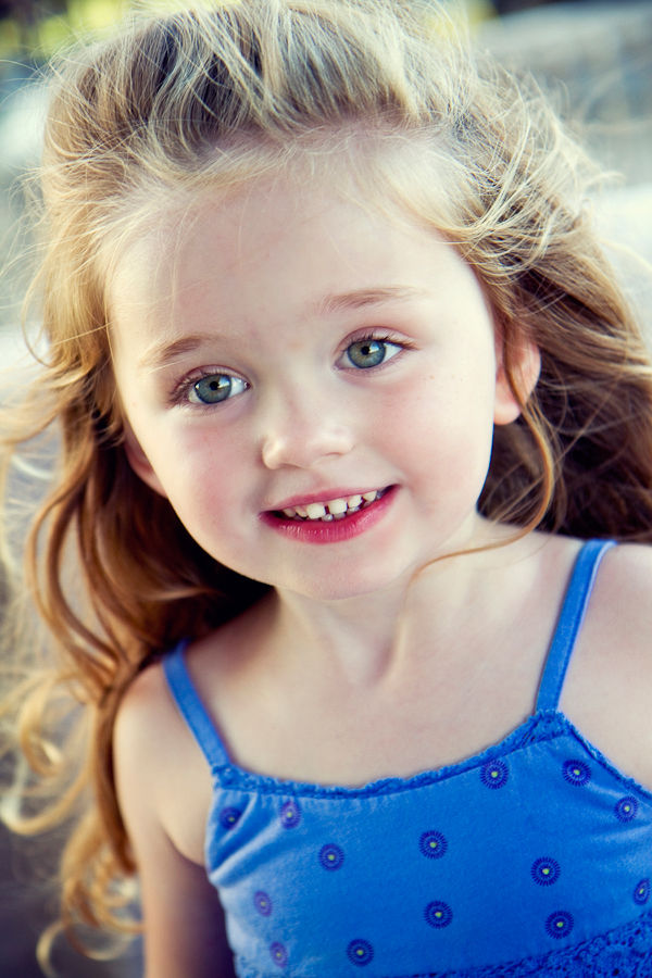 _Scarlett_2010_IMG_6833(Adjusted_lemon_5x7Print)